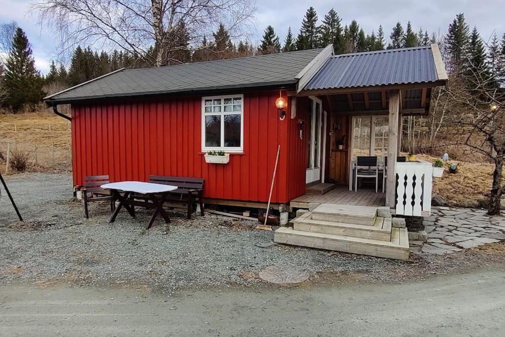 Idyllisk Minihus I Landlige Omgivelser - Med 5 Sengeplasser Og Parkering Asen Екстер'єр фото